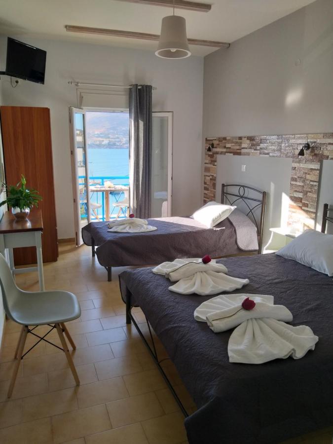 Meltemi Apartment Posidhonía Екстериор снимка