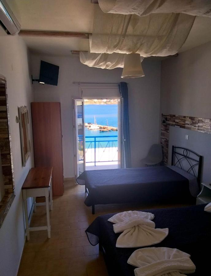 Meltemi Apartment Posidhonía Екстериор снимка