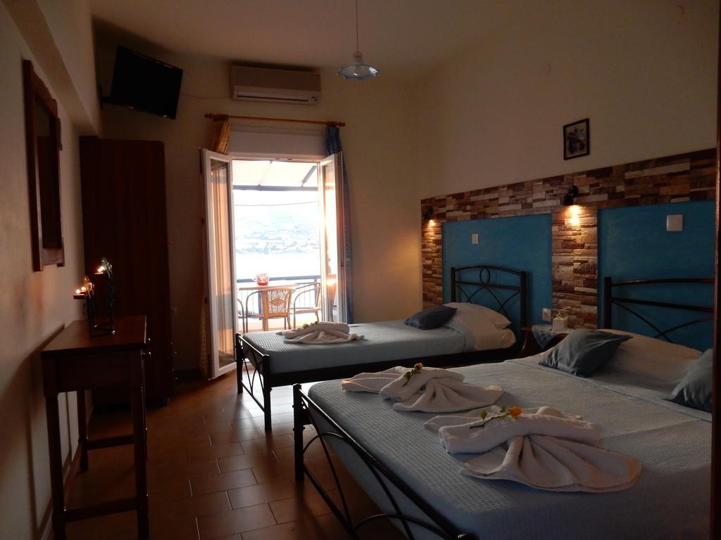 Meltemi Apartment Posidhonía Екстериор снимка